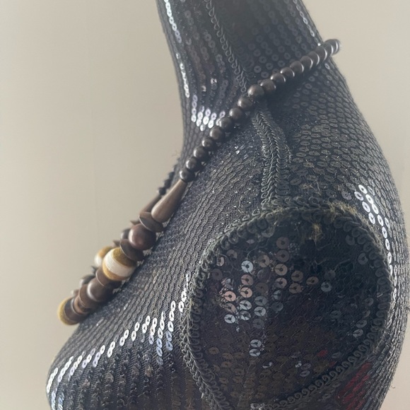 Vintage Wooden Beads Necklace - Picture 2 of 4